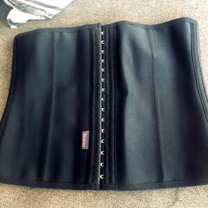 Waist corset shaper